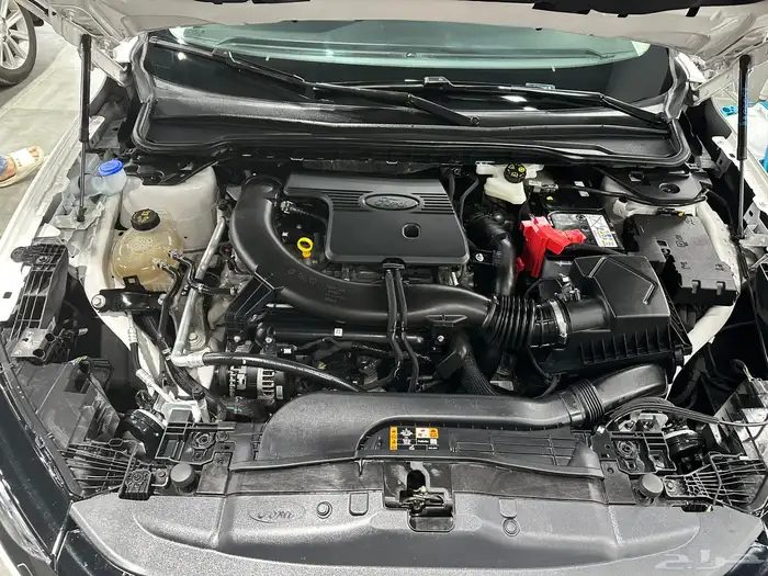 فورد تورس تيتانيوم 2025 6