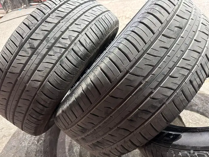 كفرات دنلوب مقاس 21 تاريخ 22 يركب علا جيب لكزس 3