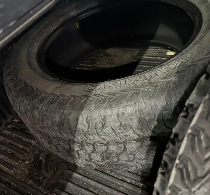 طقم كفرات جنط 20 كومهو نصف حجري 7