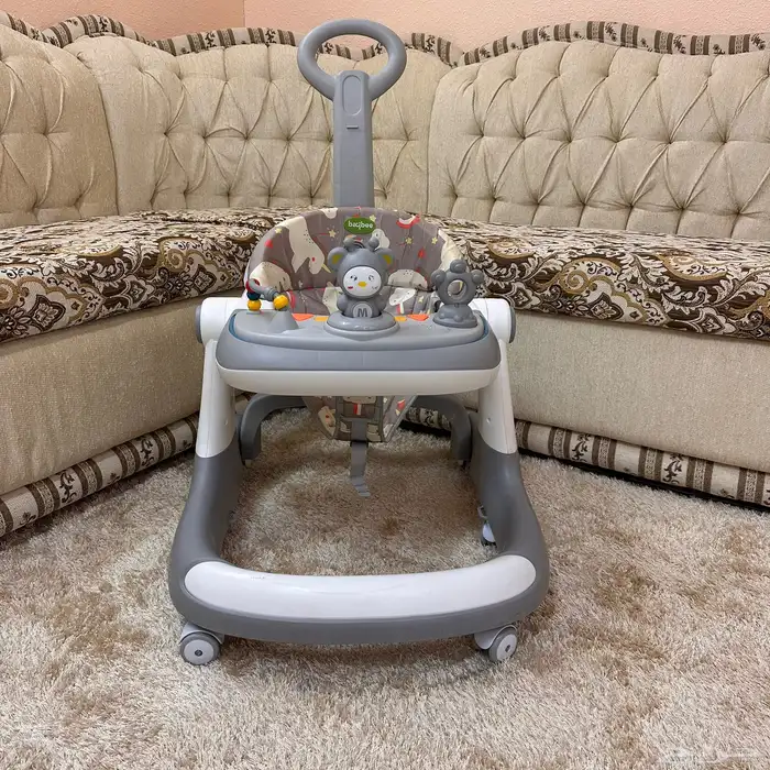 مشاية اطفال 0