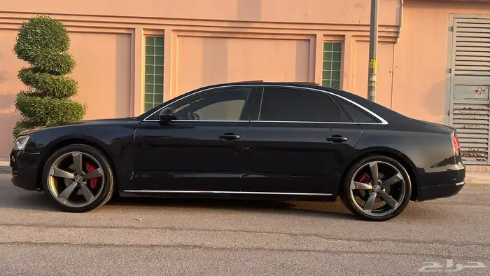 اودي A8L 2012 9