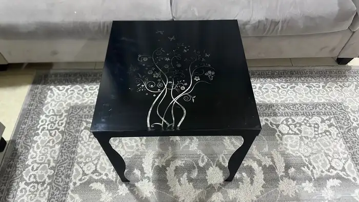 طاولة تقديم 0