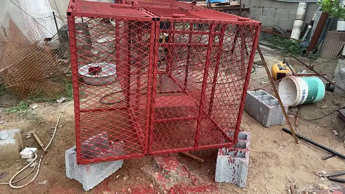 مصيده كبيره ثلاث اقفاص للحيونات اكرمكم الله 1