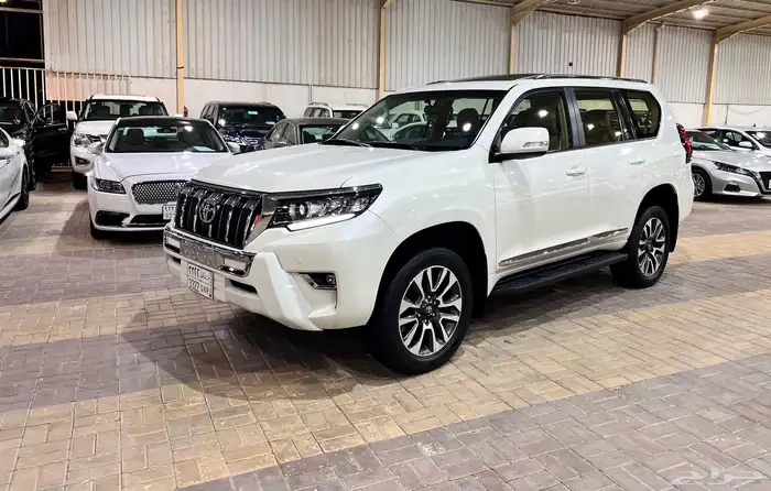 تويوتا برادو 2023 فل كامل فطيمي نظيف جدا 6