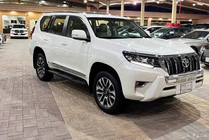 تويوتا برادو 2023 فل كامل فطيمي نظيف جدا 2