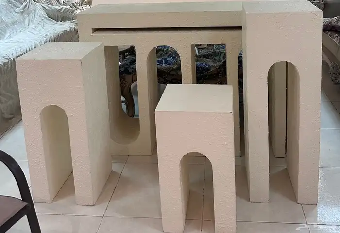 طاولات تنسيق للبيع 0