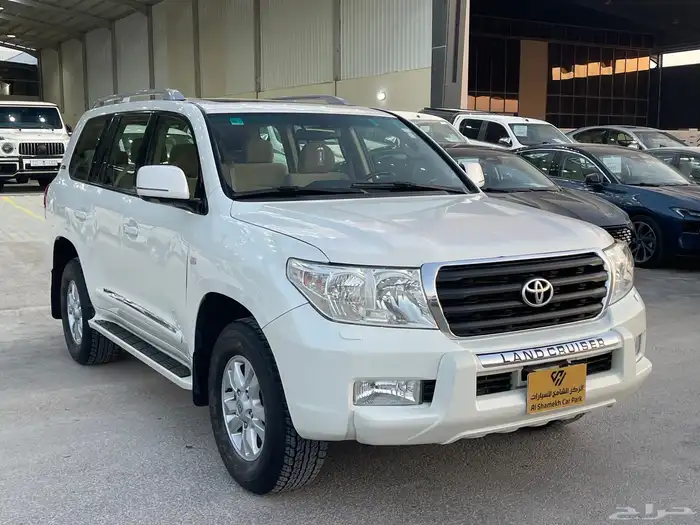 للبيع جي اكس ار 2011 فل كامل 60 عام سعودي 0