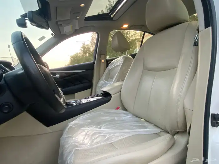 للبيع انفينتي Q50 -2020 فل كامل (نظيف جدا) 36
