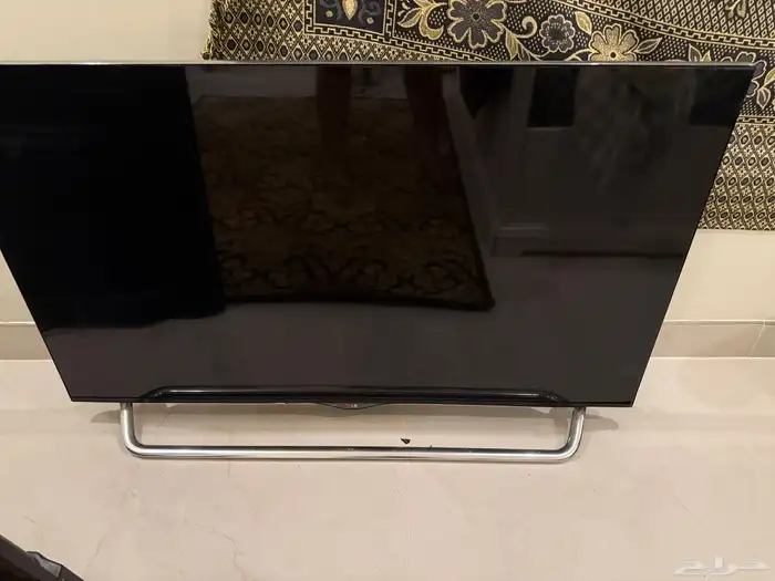 شاشة الي جي ثلاثية الابعاد مكسورة بوردة تمام3D 0