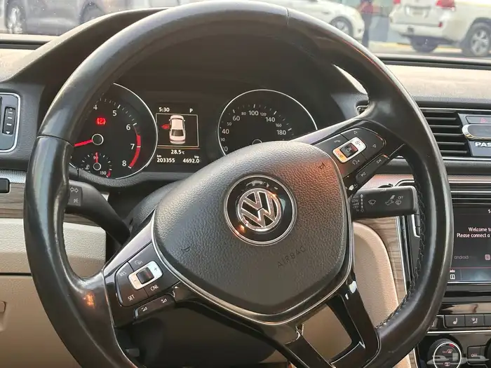 Volkswagen 2018 Passat للبيع 5