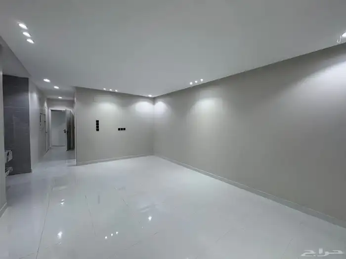 للبيع دور وملحق في مخطط ولي العهد 2 بسعر 850 الف ريال 5