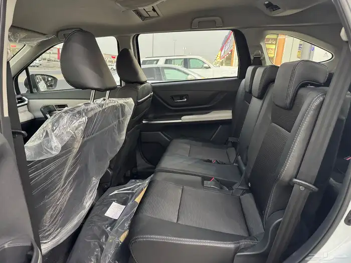 تويوتا فيلوز موديل 2025 10