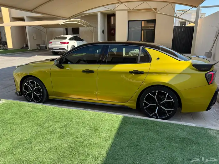 لينك اند كو 03  lynk   co 03 2