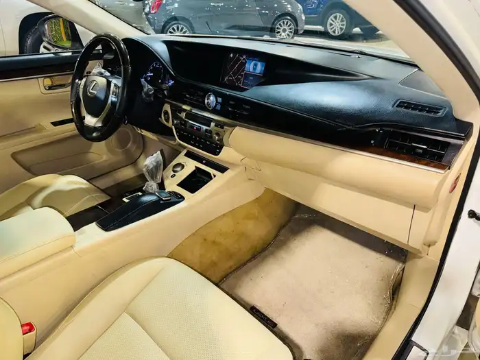 لكزس ES 350 2015 (بحاله ممتازه) 10
