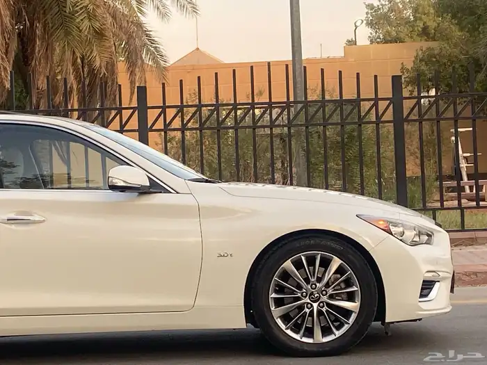للبيع انفينتي Q50 -2020 فل كامل (نظيف جدا) 15