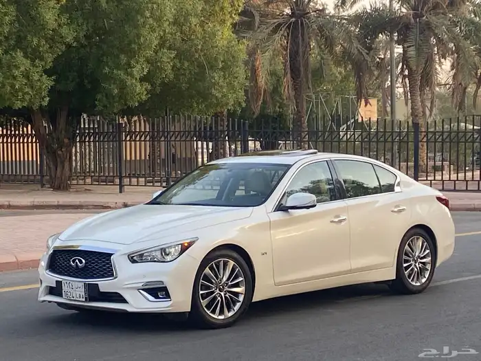للبيع انفينتي Q50 -2020 فل كامل (نظيف جدا) 1