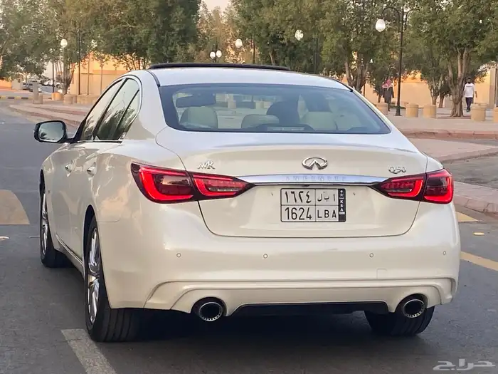 للبيع انفينتي Q50 -2020 فل كامل (نظيف جدا) 7