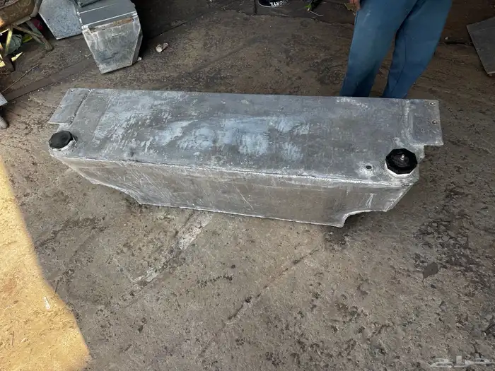 للبيع تانكي ماء المنيوم240 لتر ايسوزو ديماكس 0