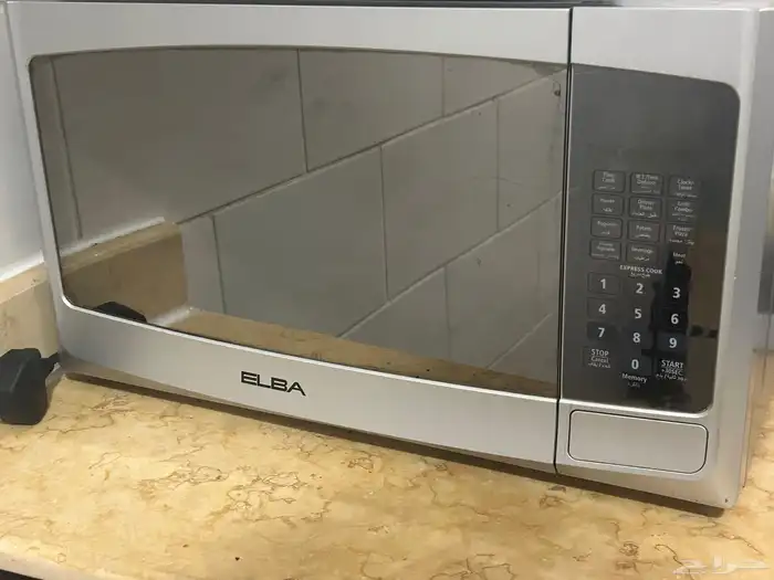 مجلس نظيف وميكرويف شبه جديد 4