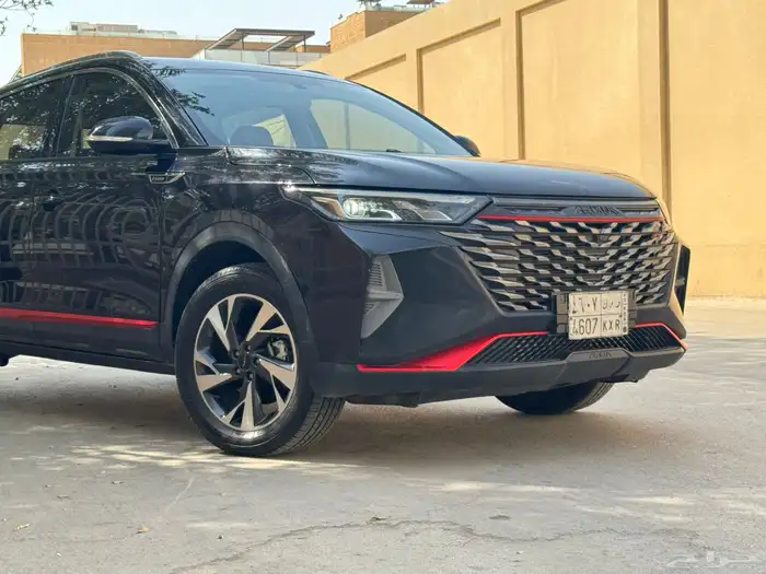 دونج فينج AX7 2023 فل كامل 33