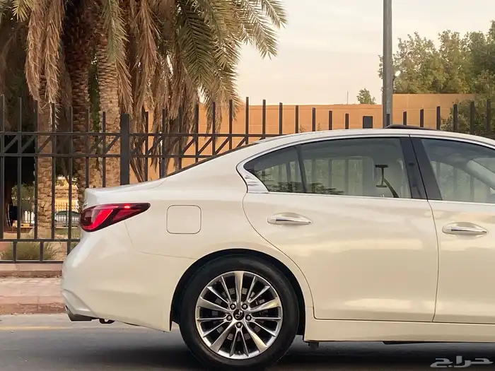 للبيع انفينتي Q50 -2020 فل كامل (نظيف جدا) 17