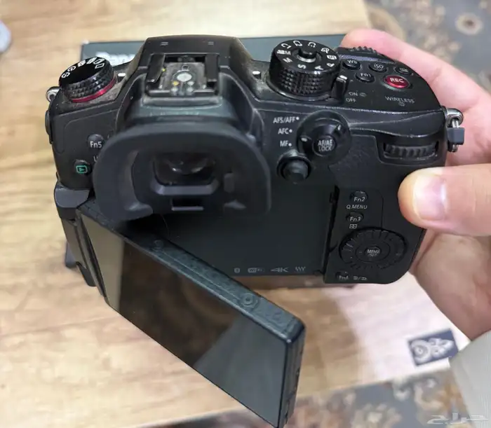 كاميرا GH5S و عدسه 20mm 6