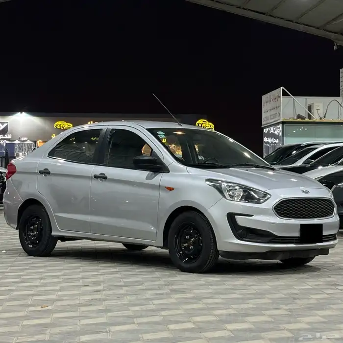 فورد فيجو 2019 قير اتوماتيك 4