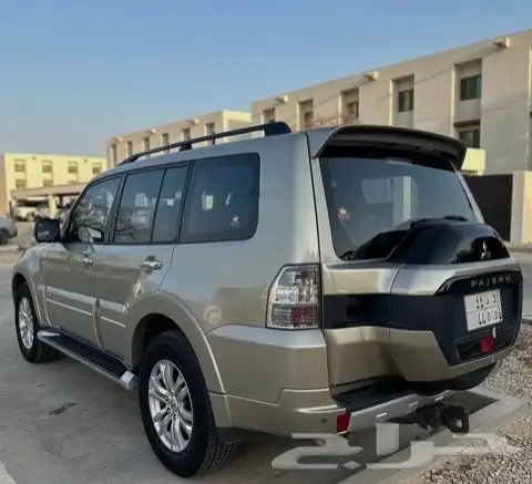 ميتسوبيشي باجيرو 2018 علامة ذهبية 2