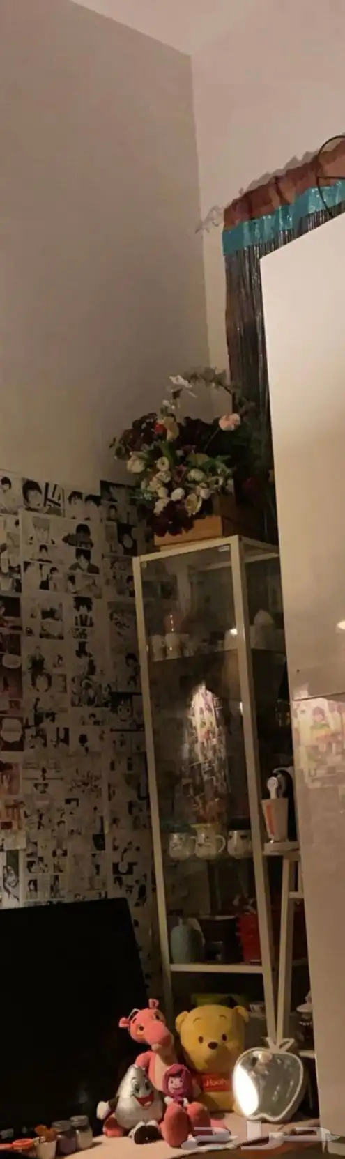 رفوف زجاج لون ابيض 1