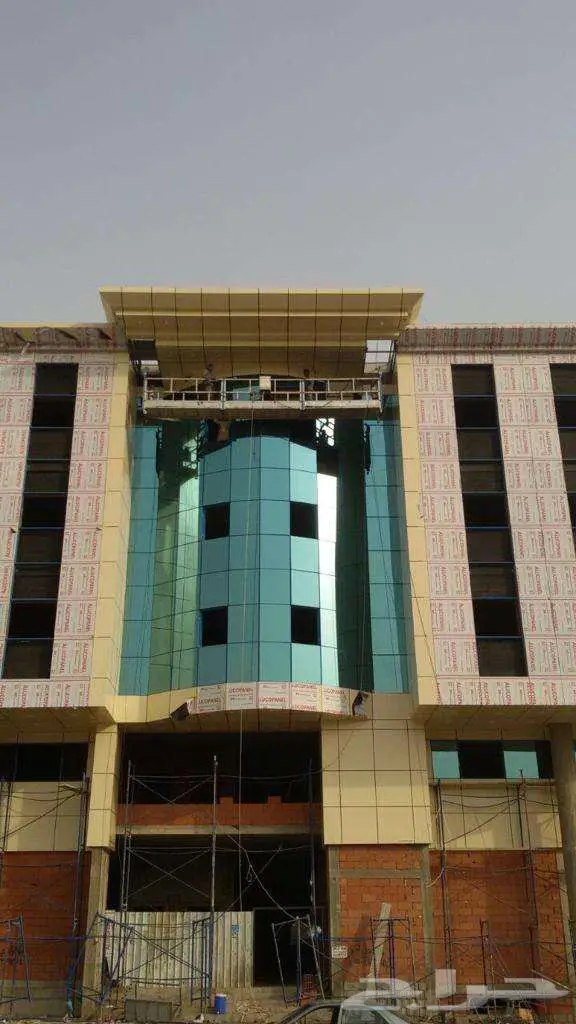 واجهات كلادينج وواجهات زجاج بأعلى جودة 3