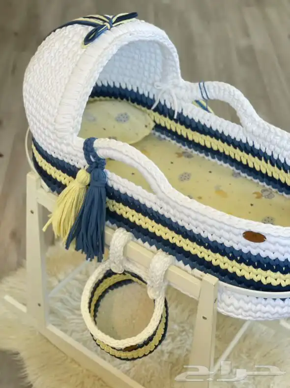 سرير كوروشيه شغل يدوي 1