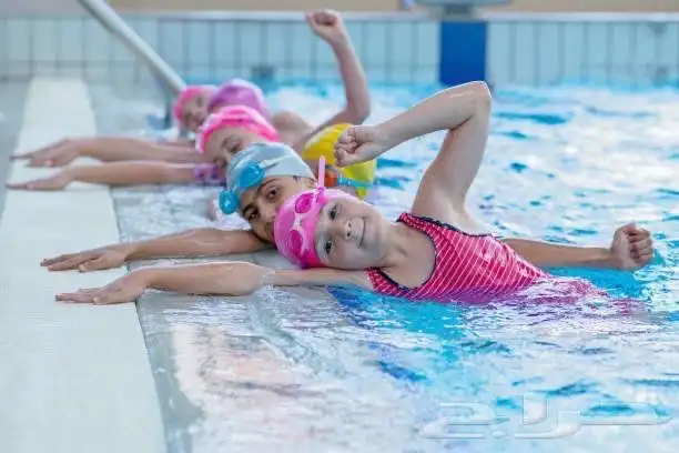 مدرب سباحه 1