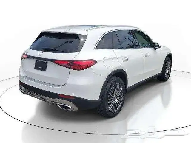 للبيع مرسيدس GLC300 موديل 2026 Mercedes-Benz GLC 300 3