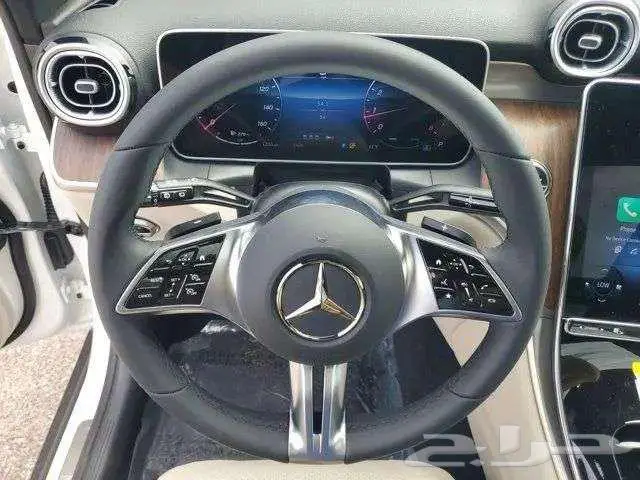 للبيع مرسيدس GLC300 موديل 2026 Mercedes-Benz GLC 300 11