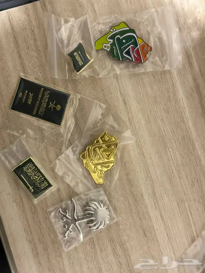 استيكرات وبروشات 0
