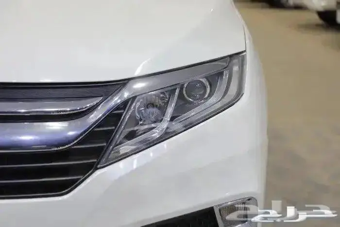 هوندا اوديسي فل كامل فتحة سقف جلد ستة سلندر موديل 2019 7