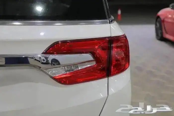 هوندا اوديسي فل كامل فتحة سقف جلد ستة سلندر موديل 2019 6