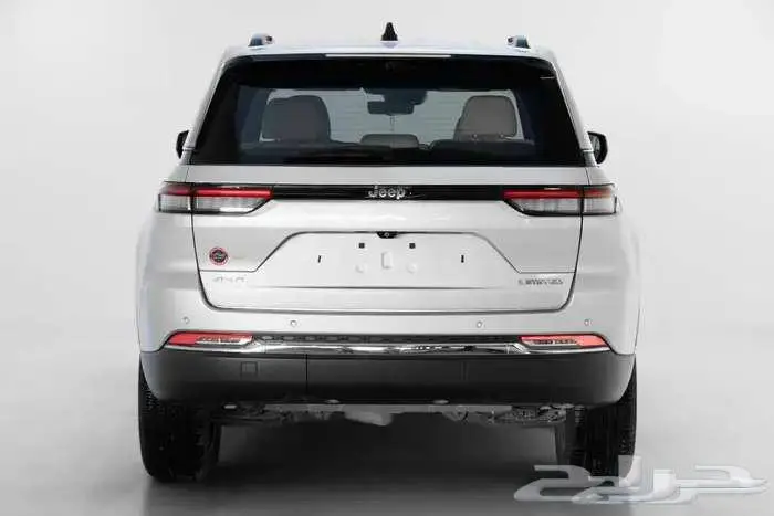 جيب جراند شروكي 2023 اصفار السعر صدمة 2