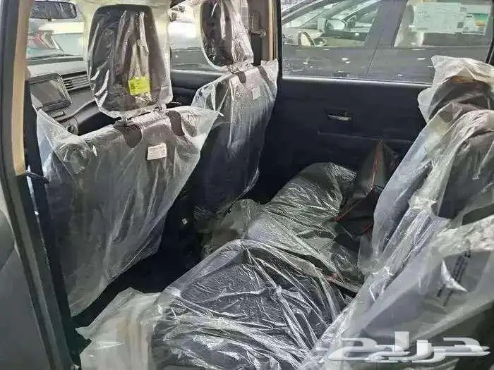 سوزوكي ارتيجا 2025 استاندر 6