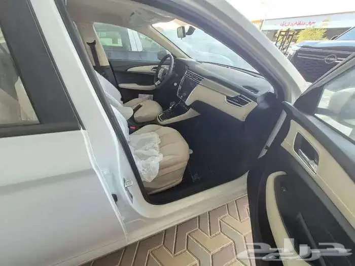 ام جى 5 استندر 2025 3