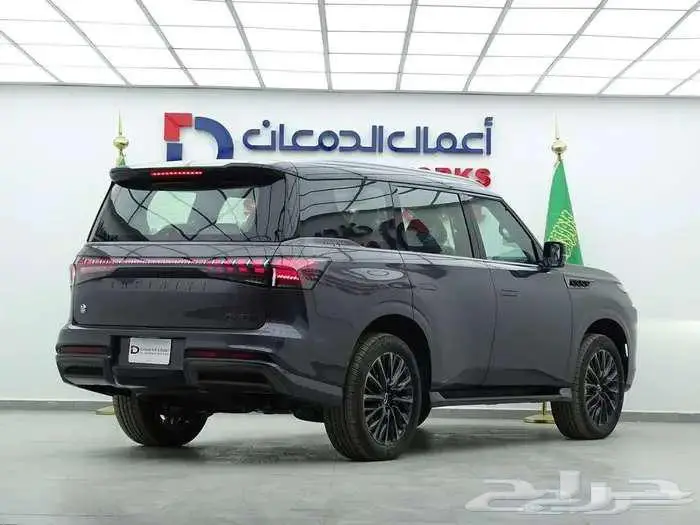 جيب انفينتي QX80 اوتو جراف 2025 8