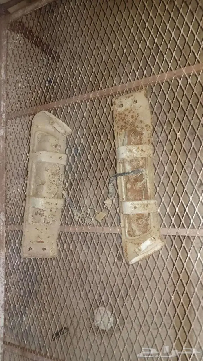 للبيع قطع ددسن 78 قديم غليون من مديل 79 وتحت كل القطع فيه 65