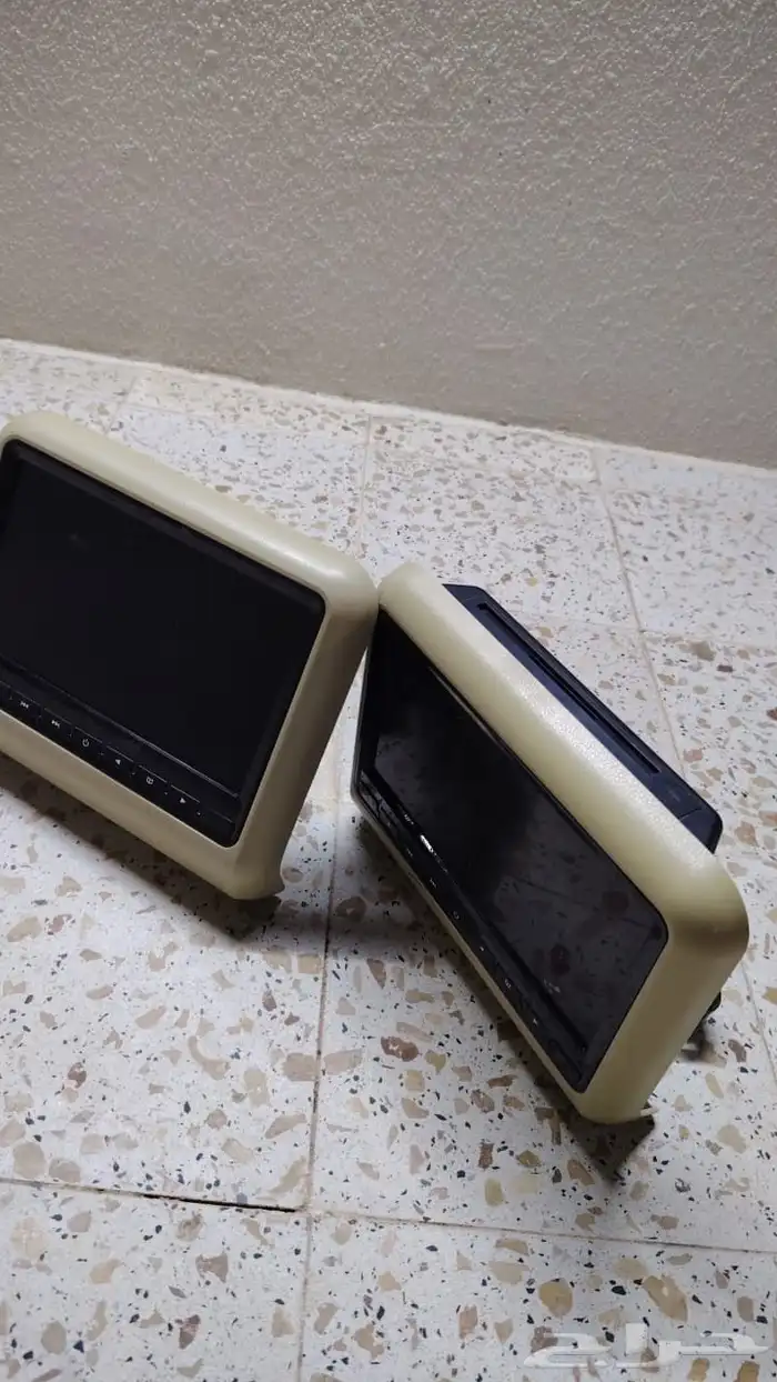 2شاشه عرض تشتغل على الشريط لسيارات تركب من وراء 0