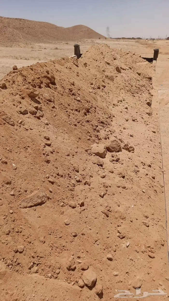 تربه زراعية ودفان رقم 1 رمل احمر ازفلت مقشور 0