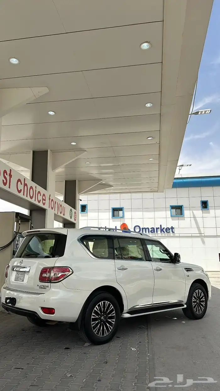 جيب باترول 9