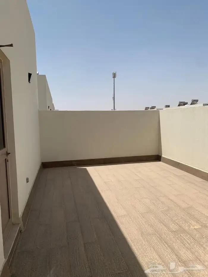 فيلا للايجار 10