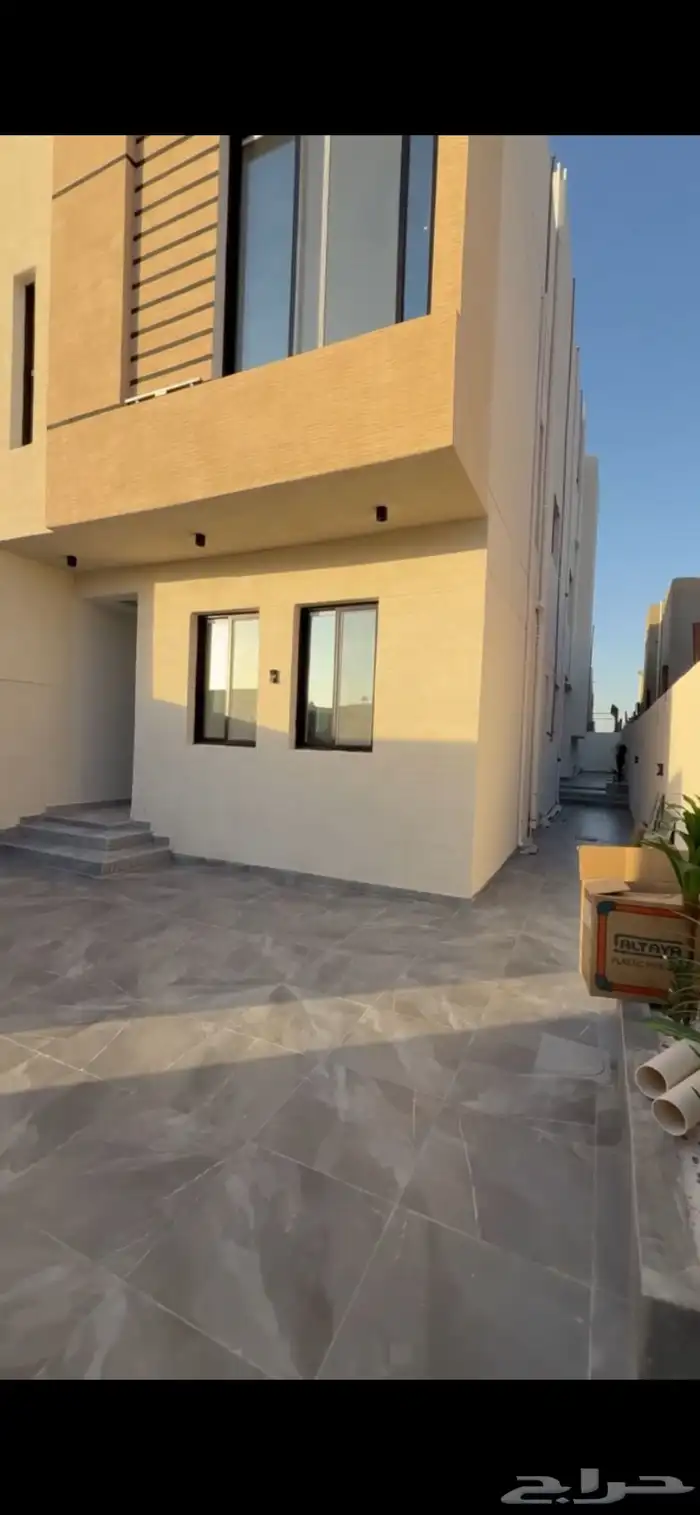 فلا للبيع 2