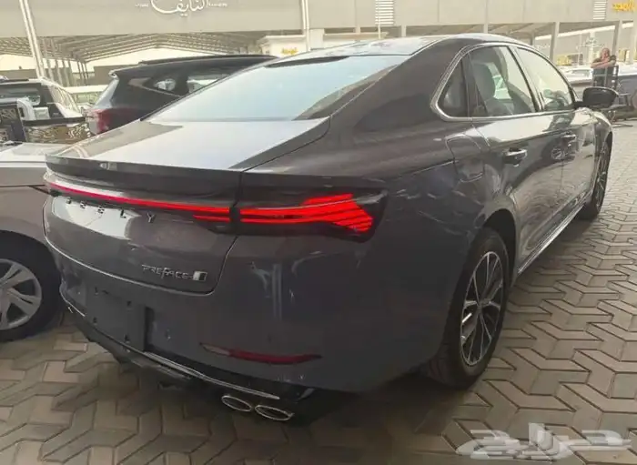 جيلي بريفيس ستاندر 2025 بأقساط ميسره 5