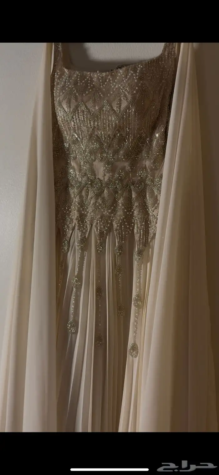 فستان سهره فخم لزواج اخ او اخت من مصممه 0