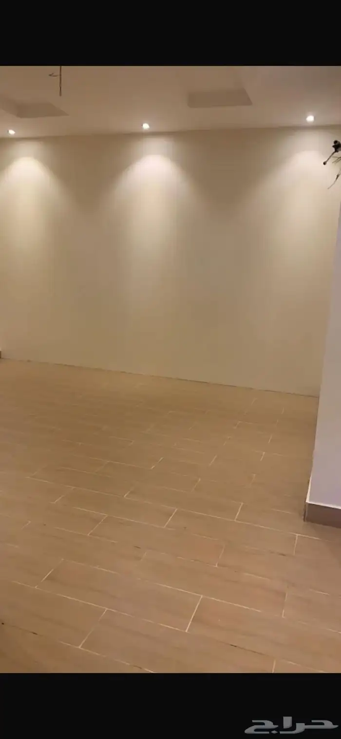 للبيع عماره حي الصفاء نظيفة جدا مكونا من 14 شقة 9